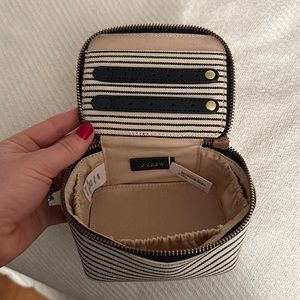 Jcrew blue and white stripped small travel jewelry holder. NWT